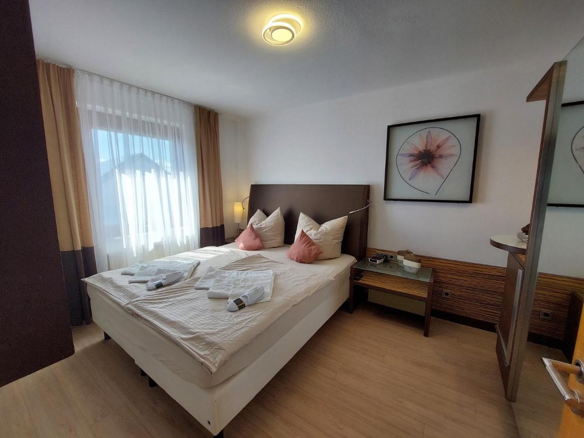 Wohnambiente Apartment Selb Bagian luar foto