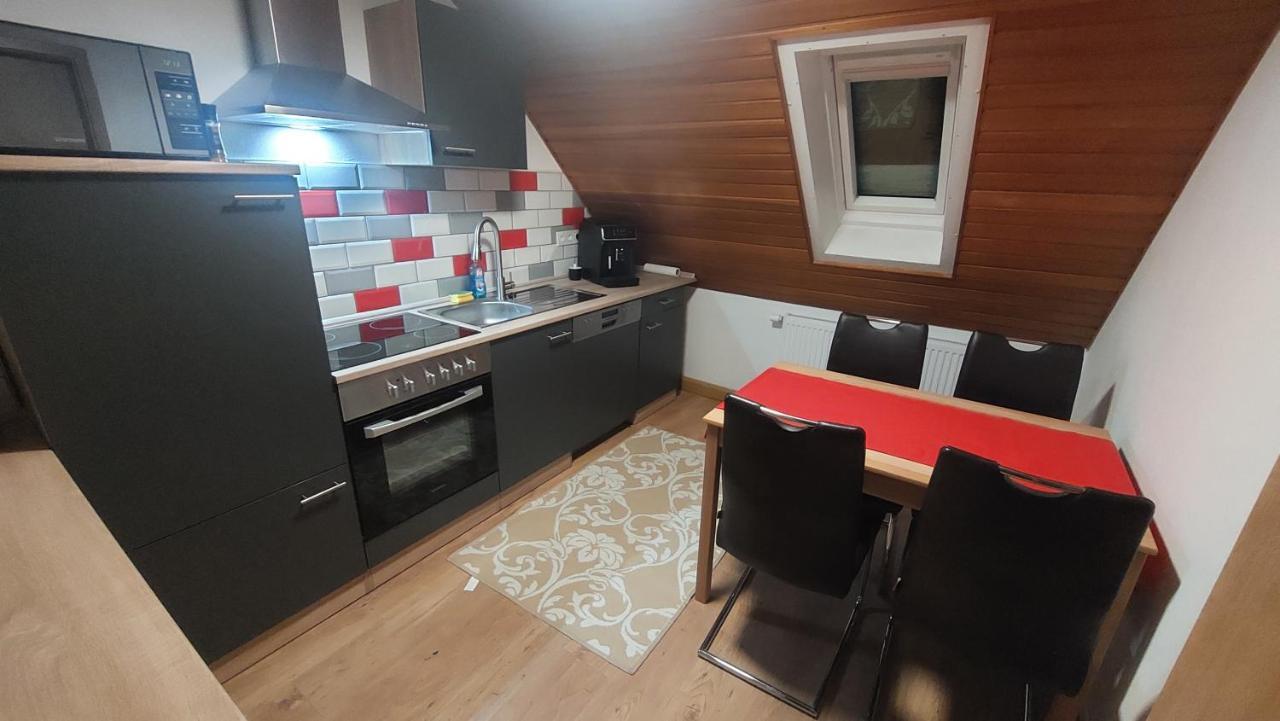 Wohnambiente Apartment Selb Bagian luar foto