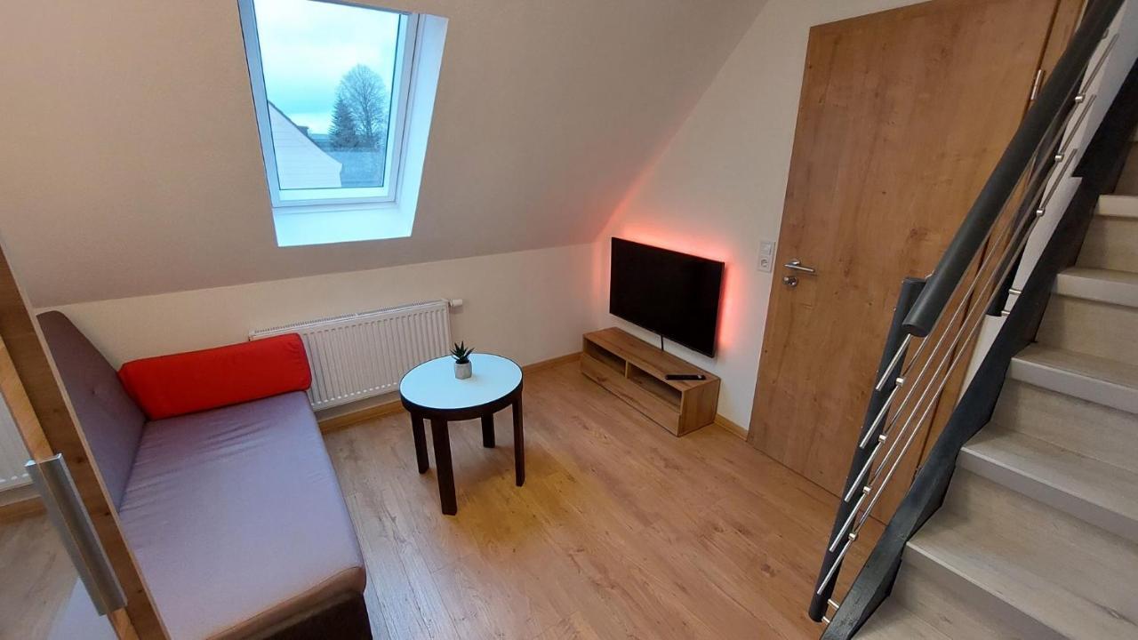 Wohnambiente Apartment Selb Bagian luar foto